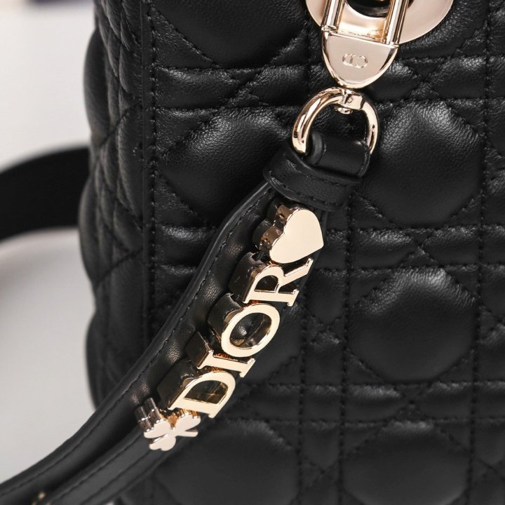 00c88b9a4758fd9c4a81455fd4ff2c96_1719292754_3544.jpg 00c88b9a4758fd9c4a81455fd4ff2c96_1719292754_3544.jpg