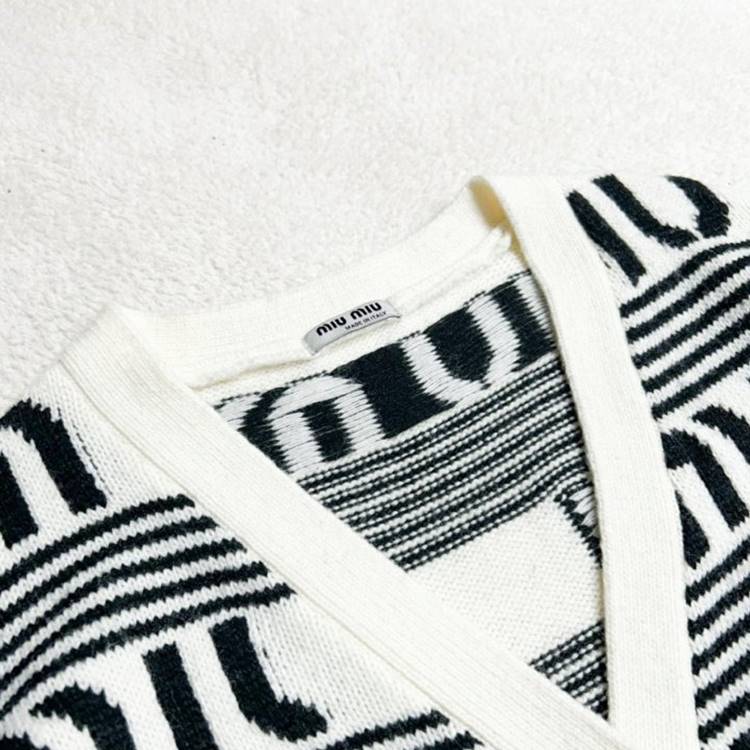 d8e58c94eb11a251b97041a8999ef457_1729493671_2731.jpg d8e58c94eb11a251b97041a8999ef457_1729493671_2731.jpg