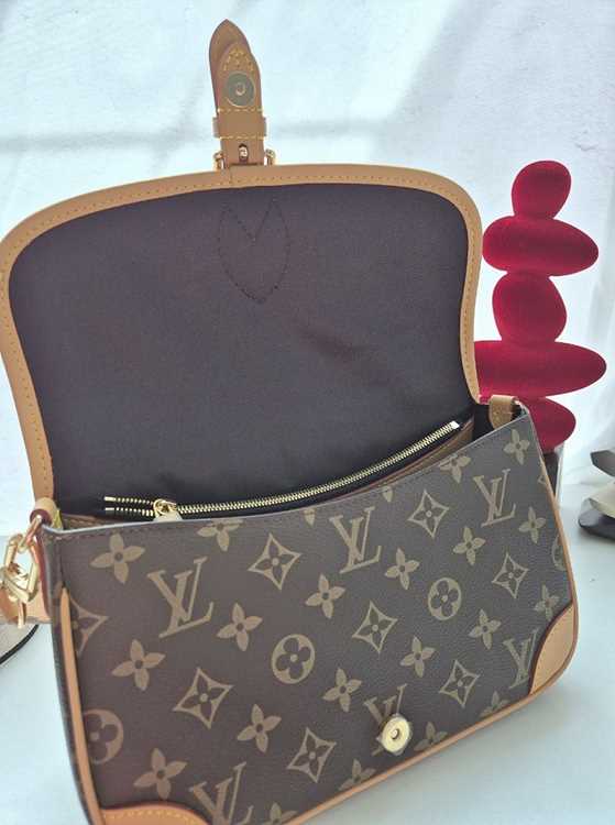 6c1aec61588ccd9b1f4e112d9906d5ef_1743141985_3651.jpg 6c1aec61588ccd9b1f4e112d9906d5ef_1743141985_3651.jpg