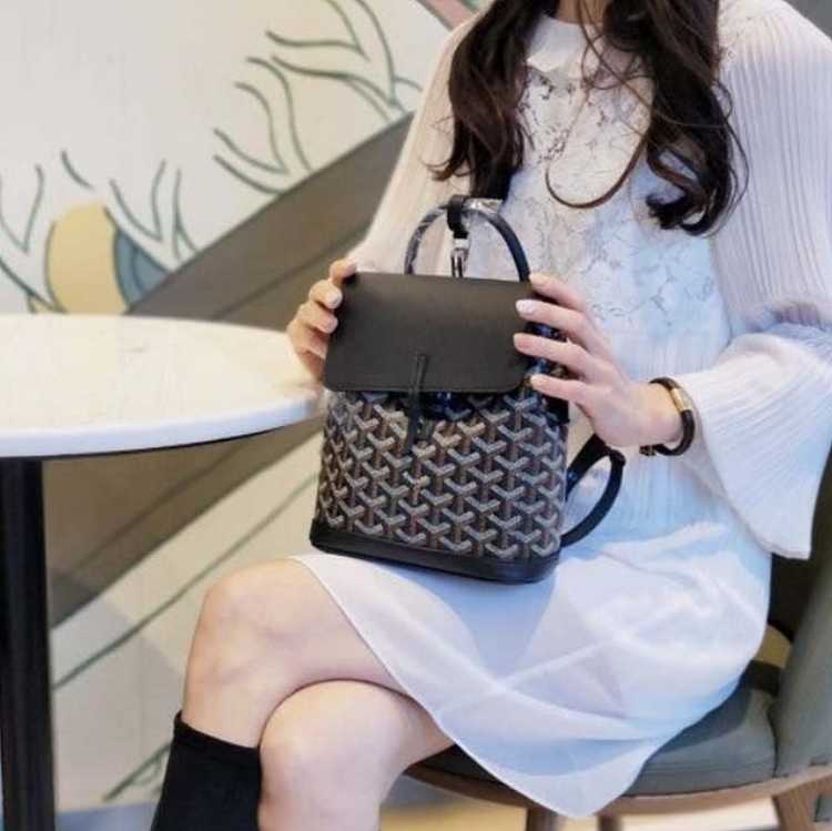 0b1537de65b44766861d7d0f50306c6b_1750656899_4075.jpg 0b1537de65b44766861d7d0f50306c6b_1750656899_4075.jpg