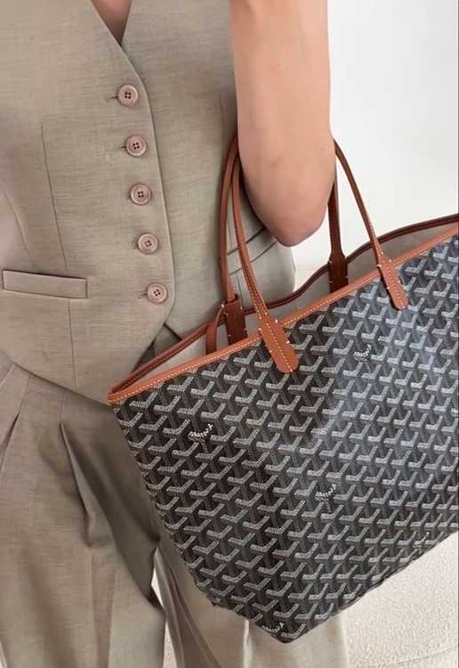 0b1537de65b44766861d7d0f50306c6b_1750657004_8988.jpg 0b1537de65b44766861d7d0f50306c6b_1750657004_8988.jpg