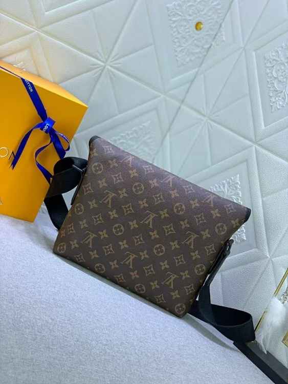 1e05abc620879b18aa7978382fb3b78f_1750917272_6982.jpg 1e05abc620879b18aa7978382fb3b78f_1750917272_6982.jpg