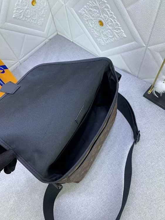 1e05abc620879b18aa7978382fb3b78f_1750917274_7501.jpg 1e05abc620879b18aa7978382fb3b78f_1750917274_7501.jpg