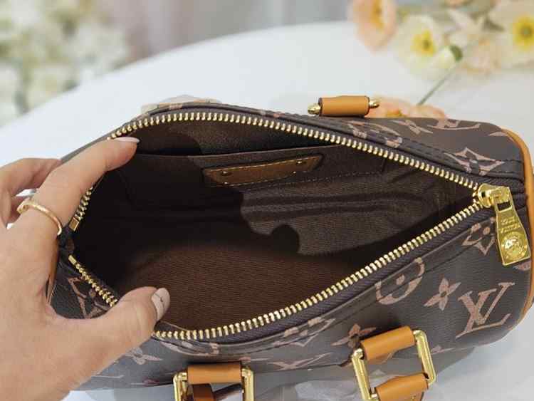 3a6448c2d015b7f8f1aa787e05206b68_1750059624_089.jpg 3a6448c2d015b7f8f1aa787e05206b68_1750059624_089.jpg