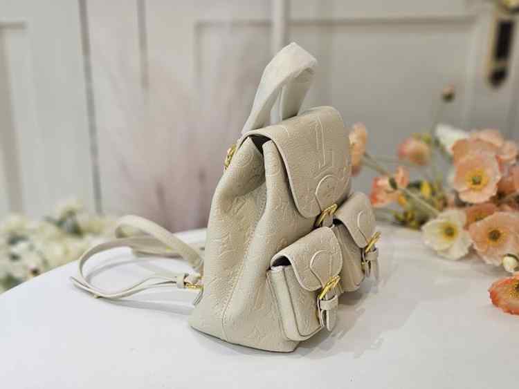 3a6448c2d015b7f8f1aa787e05206b68_1750059696_4867.jpg 3a6448c2d015b7f8f1aa787e05206b68_1750059696_4867.jpg