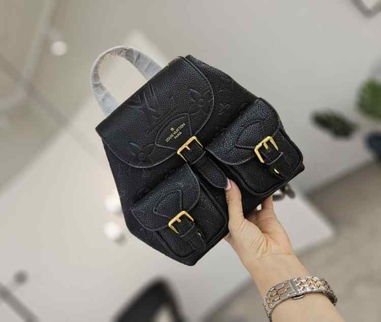 3a6448c2d015b7f8f1aa787e05206b68_1750059749_2526.jpg 3a6448c2d015b7f8f1aa787e05206b68_1750059749_2526.jpg