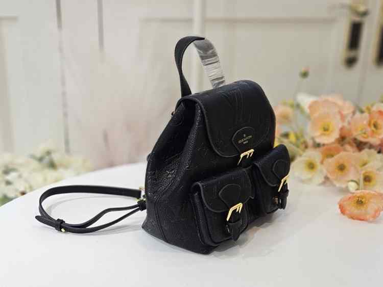 3a6448c2d015b7f8f1aa787e05206b68_1750059749_4924.jpg 3a6448c2d015b7f8f1aa787e05206b68_1750059749_4924.jpg