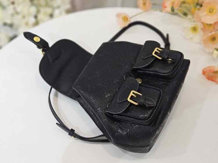 3a6448c2d015b7f8f1aa787e05206b68_1750059751_4867.jpg 3a6448c2d015b7f8f1aa787e05206b68_1750059751_4867.jpg