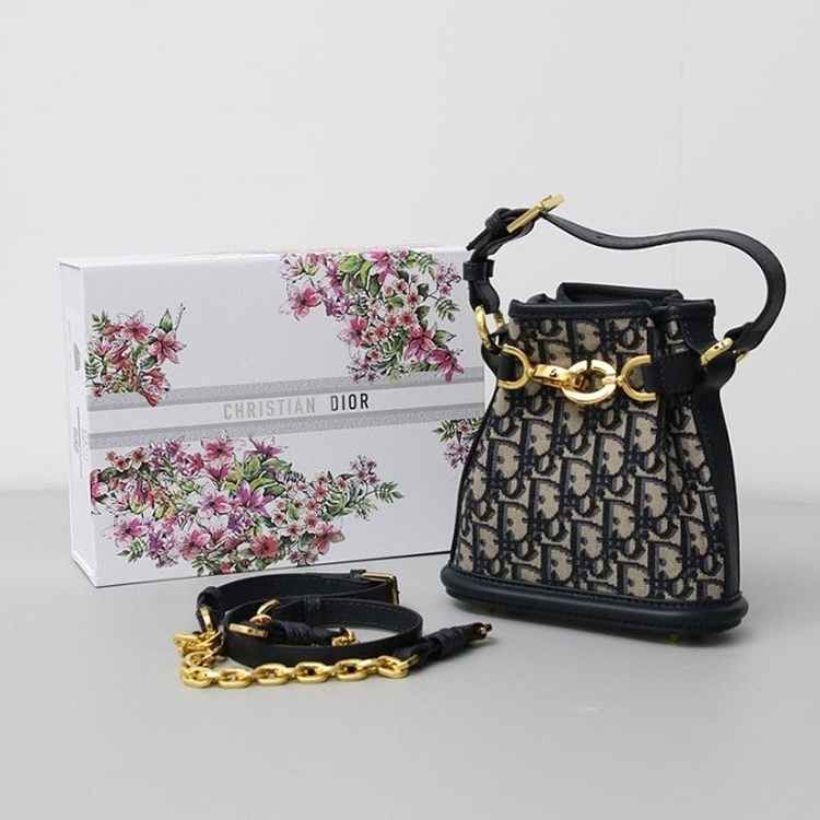 43f5f732de4c46307b55cb02c406a712_1750221034_7416.jpg 43f5f732de4c46307b55cb02c406a712_1750221034_7416.jpg