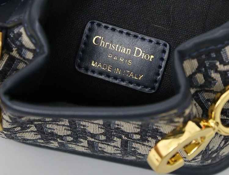 43f5f732de4c46307b55cb02c406a712_1750221037_9784.jpg 43f5f732de4c46307b55cb02c406a712_1750221037_9784.jpg