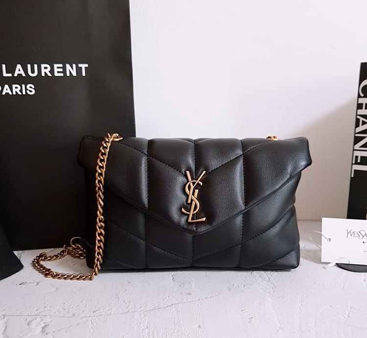 ccdaf16eb10749d6d143e48f97095654_1750394056_7877.jpg ccdaf16eb10749d6d143e48f97095654_1750394056_7877.jpg