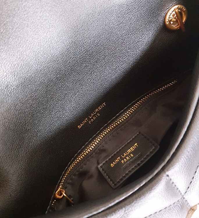 ccdaf16eb10749d6d143e48f97095654_1750394059_6019.jpg ccdaf16eb10749d6d143e48f97095654_1750394059_6019.jpg