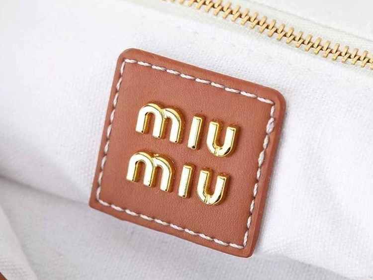 fcf4a2930ac6af79f9b5a03b4aa3dca4_1750664306_9179.jpg fcf4a2930ac6af79f9b5a03b4aa3dca4_1750664306_9179.jpg