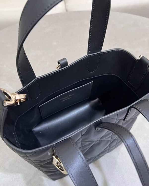 2b2ef4e3190057f3f4e931fd4084f4a3_1753778713_915.jpg 2b2ef4e3190057f3f4e931fd4084f4a3_1753778713_915.jpg