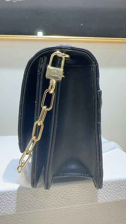 2b2ef4e3190057f3f4e931fd4084f4a3_1753778757_2967.jpg 2b2ef4e3190057f3f4e931fd4084f4a3_1753778757_2967.jpg