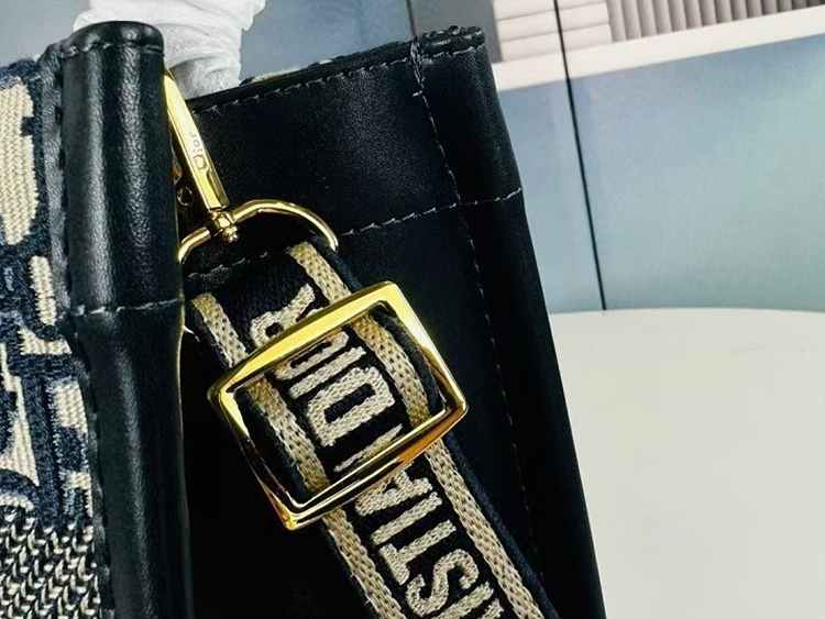 2b2ef4e3190057f3f4e931fd4084f4a3_1753779451_6506.jpg 2b2ef4e3190057f3f4e931fd4084f4a3_1753779451_6506.jpg