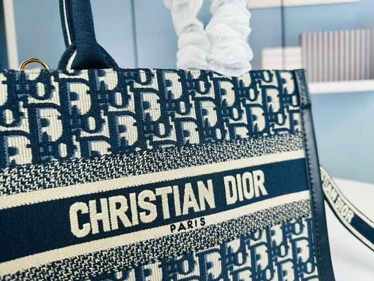 2b2ef4e3190057f3f4e931fd4084f4a3_1753779451_9307.jpg 2b2ef4e3190057f3f4e931fd4084f4a3_1753779451_9307.jpg