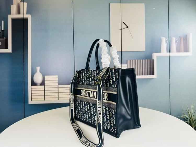 2b2ef4e3190057f3f4e931fd4084f4a3_1753779495_5393.jpg 2b2ef4e3190057f3f4e931fd4084f4a3_1753779495_5393.jpg