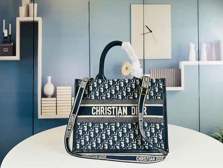 2b2ef4e3190057f3f4e931fd4084f4a3_1753779495_7039.jpg 2b2ef4e3190057f3f4e931fd4084f4a3_1753779495_7039.jpg