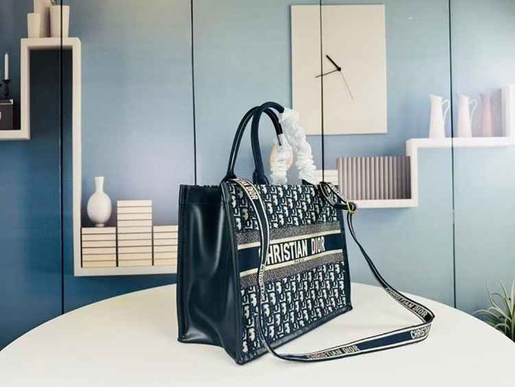 2b2ef4e3190057f3f4e931fd4084f4a3_1753779496_137.jpg 2b2ef4e3190057f3f4e931fd4084f4a3_1753779496_137.jpg