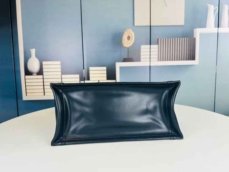 2b2ef4e3190057f3f4e931fd4084f4a3_1753779496_1998.jpg 2b2ef4e3190057f3f4e931fd4084f4a3_1753779496_1998.jpg