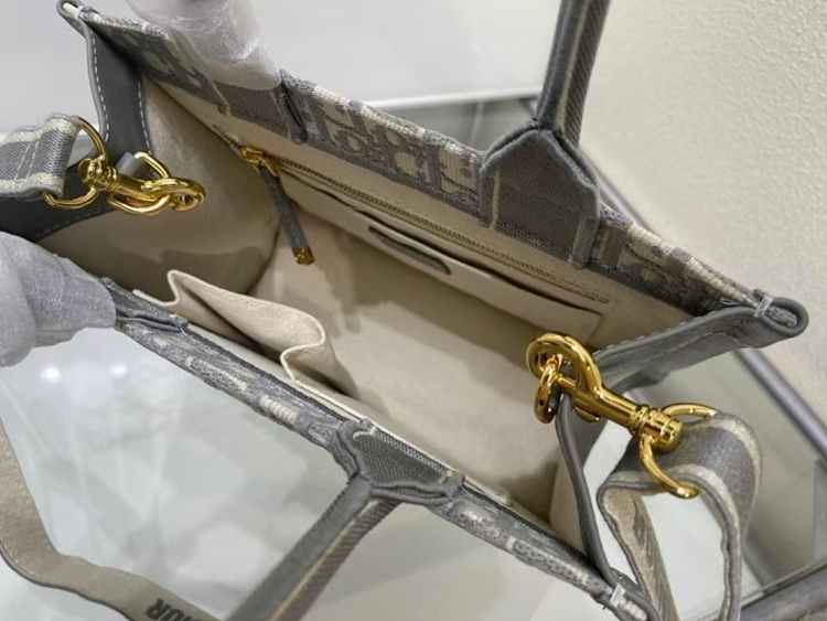 2b2ef4e3190057f3f4e931fd4084f4a3_1753779539_459.jpg 2b2ef4e3190057f3f4e931fd4084f4a3_1753779539_459.jpg