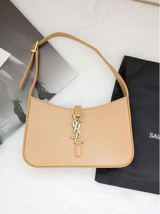 2ee16426ccb4e26ca9b92795c8c170f7_1752215533_304.jpg 2ee16426ccb4e26ca9b92795c8c170f7_1752215533_304.jpg