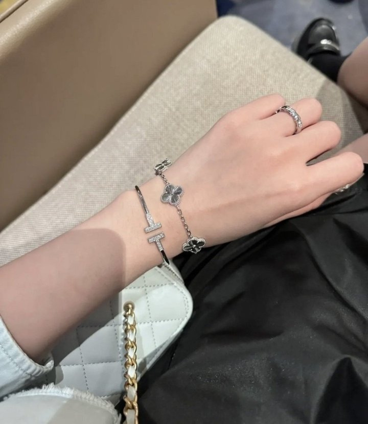 8ea70d2703afbc94d2a9b15fcff27c91_1753154398_3289.jpg 8ea70d2703afbc94d2a9b15fcff27c91_1753154398_3289.jpg