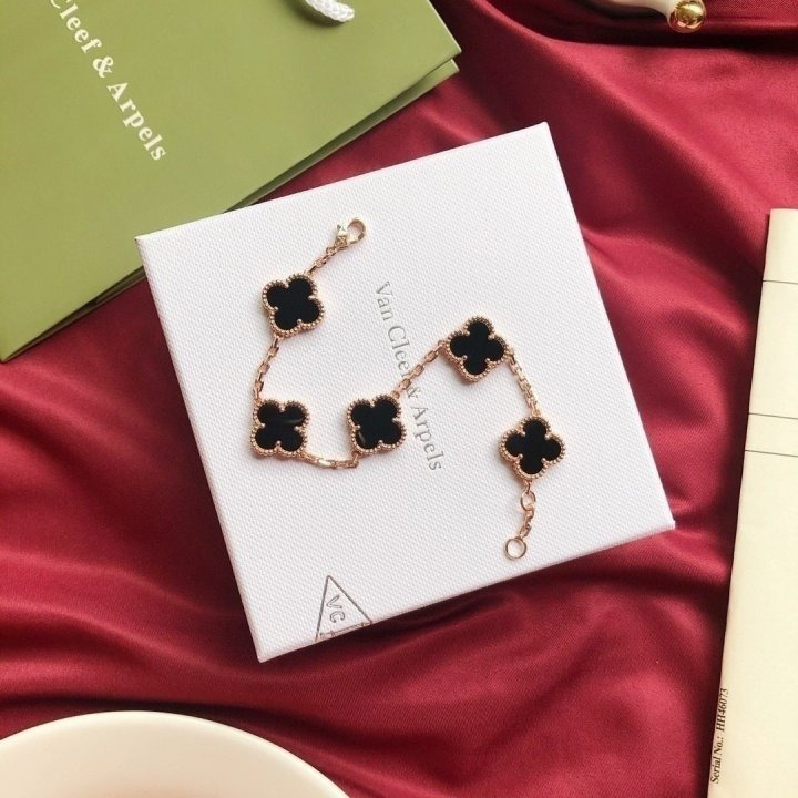 8ea70d2703afbc94d2a9b15fcff27c91_1753154526_874.jpg 8ea70d2703afbc94d2a9b15fcff27c91_1753154526_874.jpg