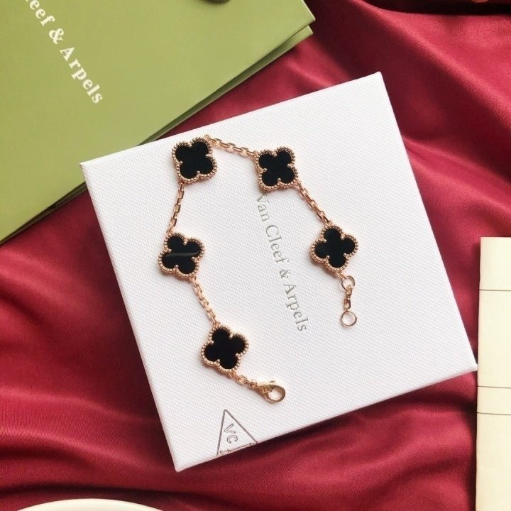 8ea70d2703afbc94d2a9b15fcff27c91_1753154527_1057.jpg 8ea70d2703afbc94d2a9b15fcff27c91_1753154527_1057.jpg