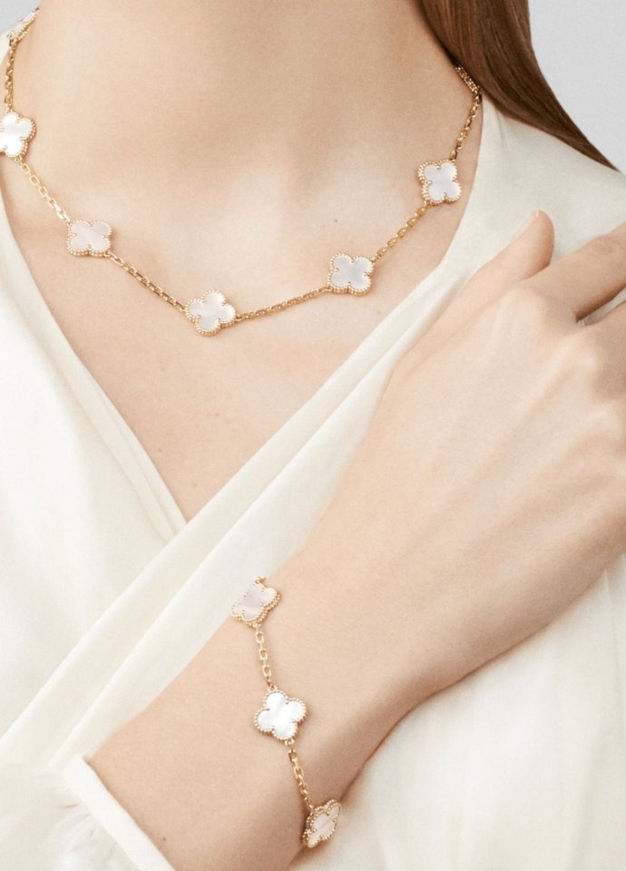 8ea70d2703afbc94d2a9b15fcff27c91_1753154676_2049.jpg 8ea70d2703afbc94d2a9b15fcff27c91_1753154676_2049.jpg