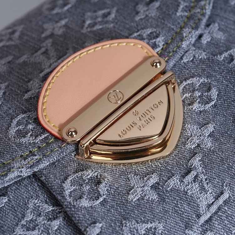 9653b35c1e086a960a0e1035f99be8d2_1751523759_0022.jpg 9653b35c1e086a960a0e1035f99be8d2_1751523759_0022.jpg