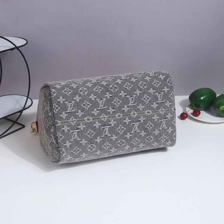 9653b35c1e086a960a0e1035f99be8d2_1751523804_4074.jpg 9653b35c1e086a960a0e1035f99be8d2_1751523804_4074.jpg