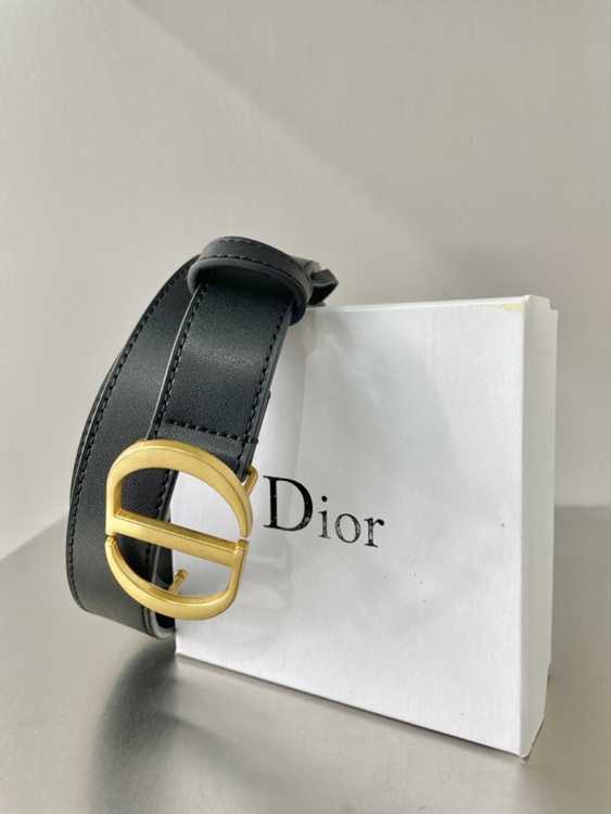 b79adbbb670f31814f0ed9c1e35eb7e5_1753863646_8668.jpg b79adbbb670f31814f0ed9c1e35eb7e5_1753863646_8668.jpg