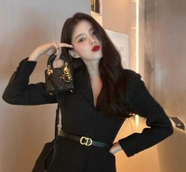 b79adbbb670f31814f0ed9c1e35eb7e5_1753863824_8465.jpg b79adbbb670f31814f0ed9c1e35eb7e5_1753863824_8465.jpg