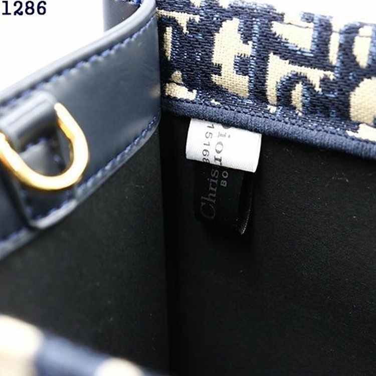 e96df1fac78c970376bbbf3f06142438_1751949749_8277.jpg e96df1fac78c970376bbbf3f06142438_1751949749_8277.jpg