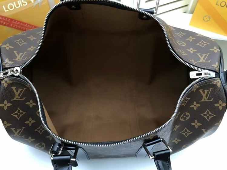 e96df1fac78c970376bbbf3f06142438_1751949915_1955.jpg e96df1fac78c970376bbbf3f06142438_1751949915_1955.jpg