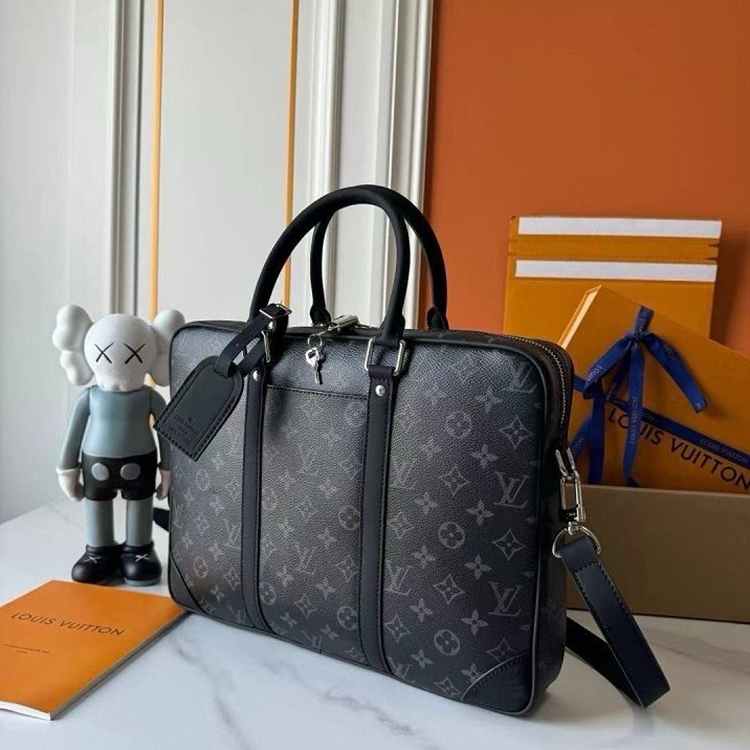 ec3e33c7dc3b6fbf62eda739035e7ab6_1753166289_8605.jpg ec3e33c7dc3b6fbf62eda739035e7ab6_1753166289_8605.jpg