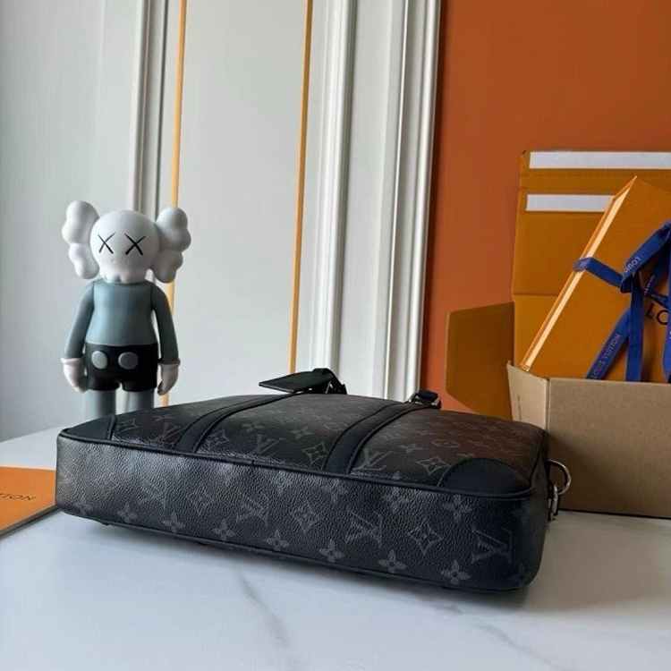 ec3e33c7dc3b6fbf62eda739035e7ab6_1753166290_0309.jpg ec3e33c7dc3b6fbf62eda739035e7ab6_1753166290_0309.jpg