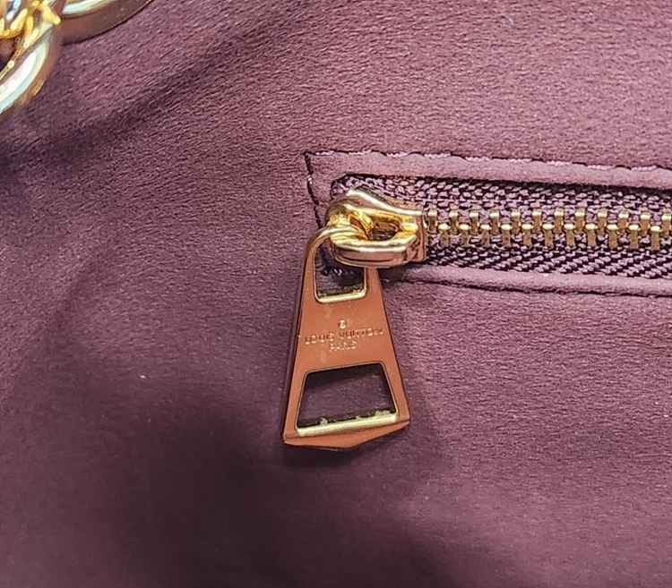 3b5b6432bc6cb464e8d006e5d62fcc80_1754026528_1347.jpg 3b5b6432bc6cb464e8d006e5d62fcc80_1754026528_1347.jpg