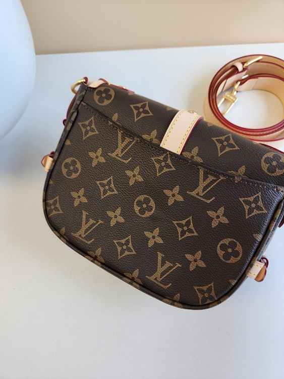 512b81197adbd72134d128501f1a63fe_1754465127_0743.jpg 512b81197adbd72134d128501f1a63fe_1754465127_0743.jpg