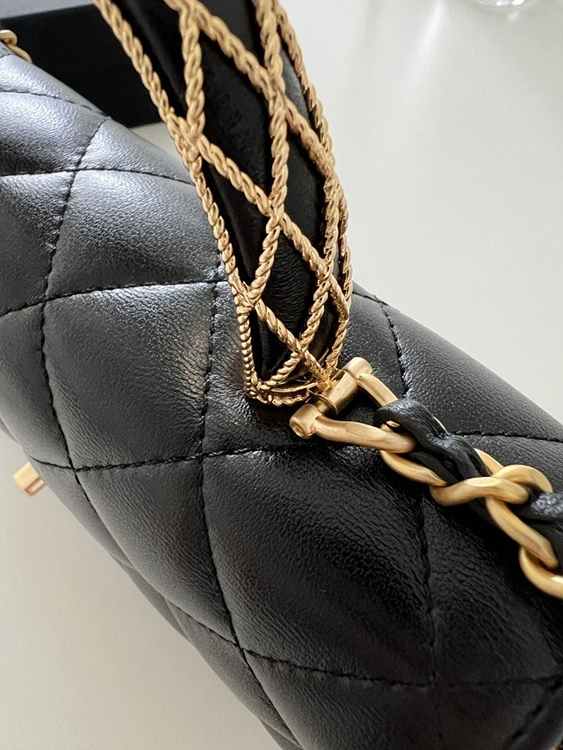 8582a9f45856f1d2e61eddf3b9c3236c_1756277408_4221.jpg 8582a9f45856f1d2e61eddf3b9c3236c_1756277408_4221.jpg