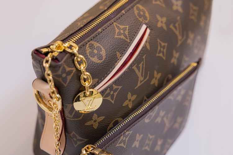 c0bb9117f30fcdeb93a2b117e0f62bc8_1754365437_605.jpg c0bb9117f30fcdeb93a2b117e0f62bc8_1754365437_605.jpg