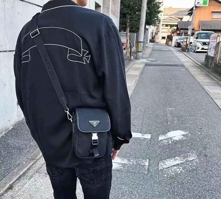 ccd6b62232e82dbde5697d756d9f4a21_1755757420_2371.jpg ccd6b62232e82dbde5697d756d9f4a21_1755757420_2371.jpg