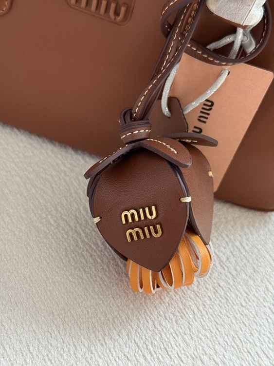 2db579efacb4500755a9e11e2bca4a20_1758531470_0278.jpg 2db579efacb4500755a9e11e2bca4a20_1758531470_0278.jpg