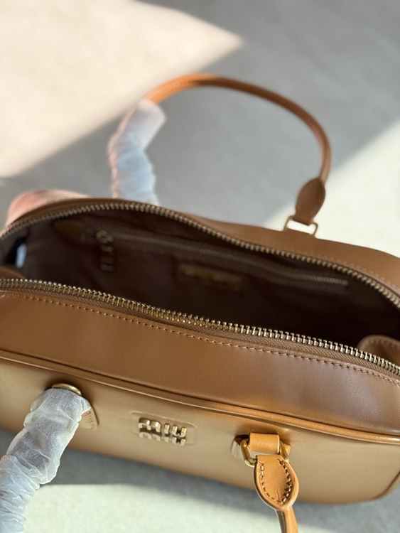 2db579efacb4500755a9e11e2bca4a20_1758531470_6317.jpg 2db579efacb4500755a9e11e2bca4a20_1758531470_6317.jpg