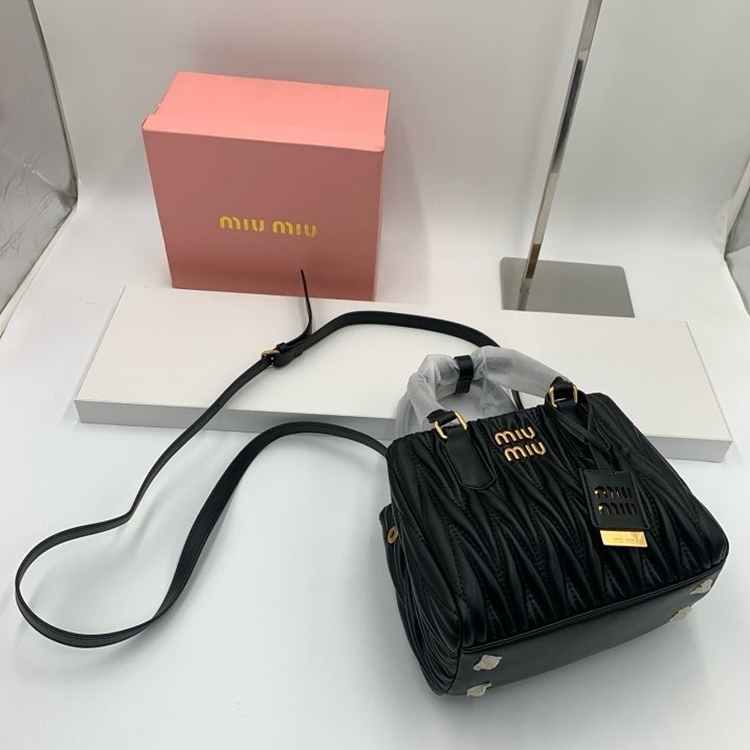 2db579efacb4500755a9e11e2bca4a20_1758531646_0792.jpg 2db579efacb4500755a9e11e2bca4a20_1758531646_0792.jpg