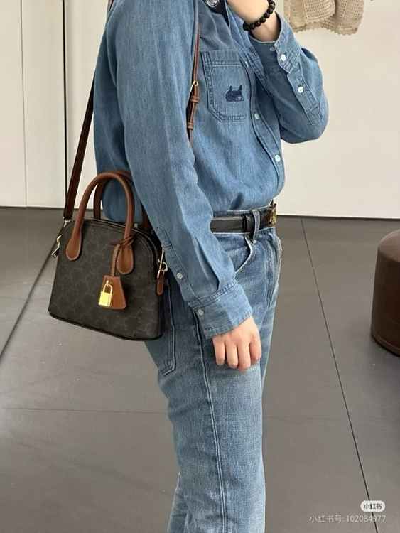 ab9ee76b4d8aca43a6980de502a9cad1_1758864719_8087.jpg ab9ee76b4d8aca43a6980de502a9cad1_1758864719_8087.jpg