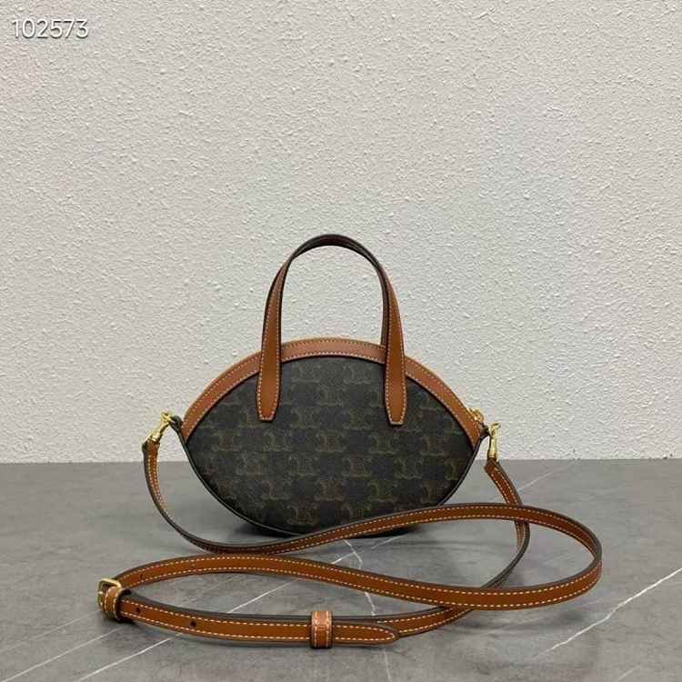 ab9ee76b4d8aca43a6980de502a9cad1_1758864825_4926.jpg ab9ee76b4d8aca43a6980de502a9cad1_1758864825_4926.jpg