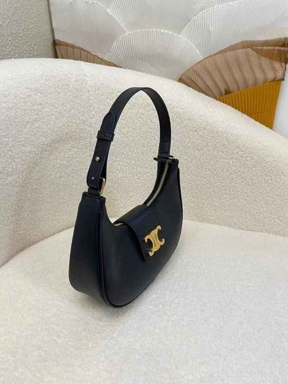 ab9ee76b4d8aca43a6980de502a9cad1_1758864856_3369.jpg ab9ee76b4d8aca43a6980de502a9cad1_1758864856_3369.jpg